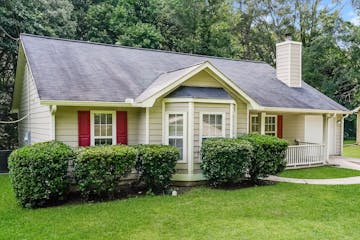 6670 SOUTH AVE UNION CITY, GA 30291